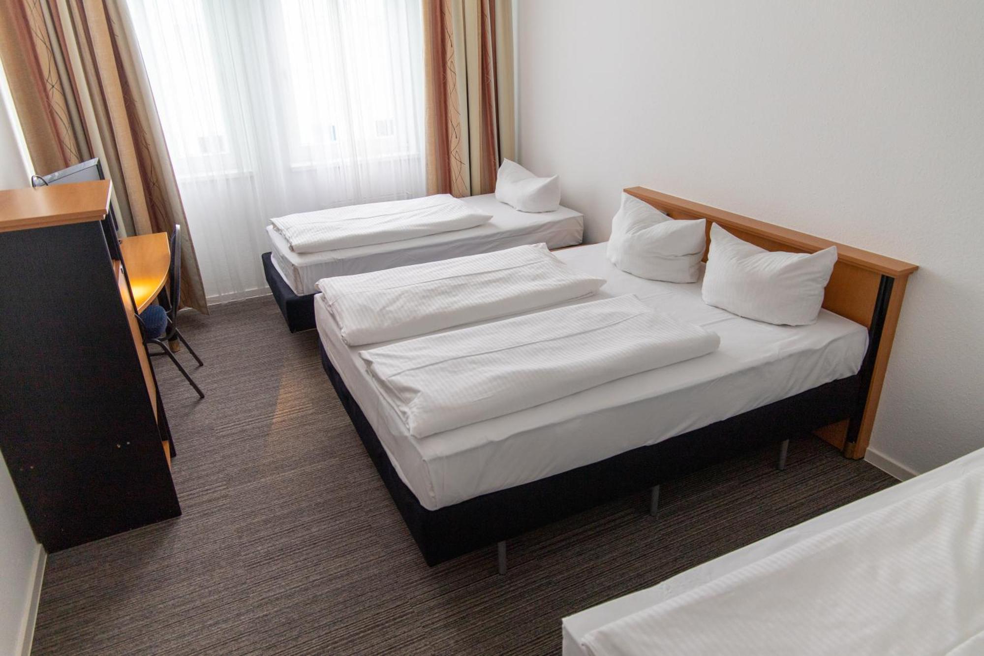 Hotel Am Suedtor Backnang Eksteriør bilde